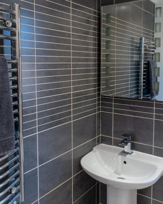 A Beautiful And Stylish 2 Bed Flat Close To Beach Bournemouth Exterior foto